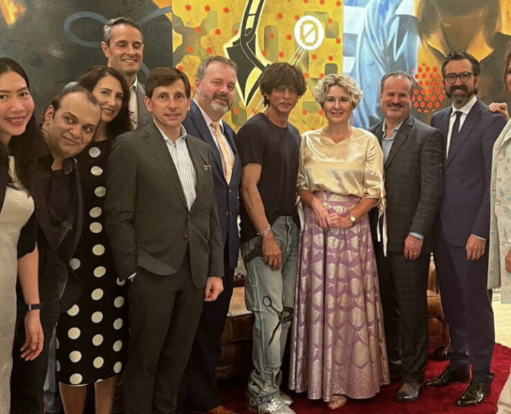 Canadian Consul General Floored By Shah Rukh Khan's Charm On India Visit